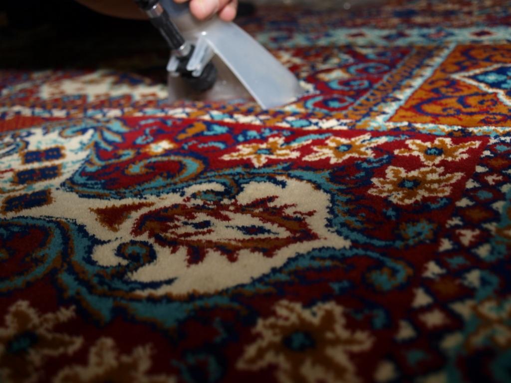 Pranie ekstrakcyjne dywanów, wykładzin i tapicerki meblowej