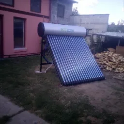 Instalacja fotowoltaiczna na konstrukcji drewnianej