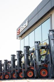 Firma Handlowo Usługowa "Eddi" - Wózki widłowe spalinowe używane Kęty