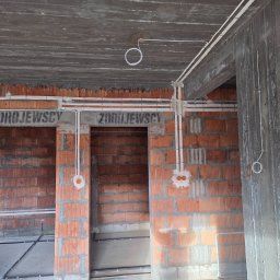 Lumen Tomasz Dobrzyński - Montaż oświetlenia Gdynia