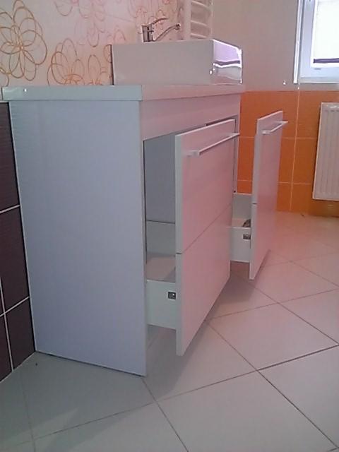 Meble łazienkowe BOLO