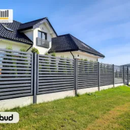 Nowoczesne segmenty KONSPORT P64, balustrada P64- realizacja Olbud Straszyn