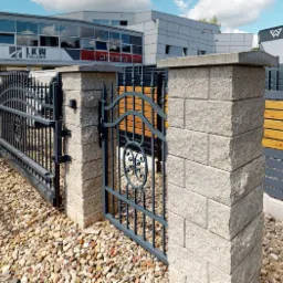 Ekspozycja ogrodzeń- Olbud Straszyn