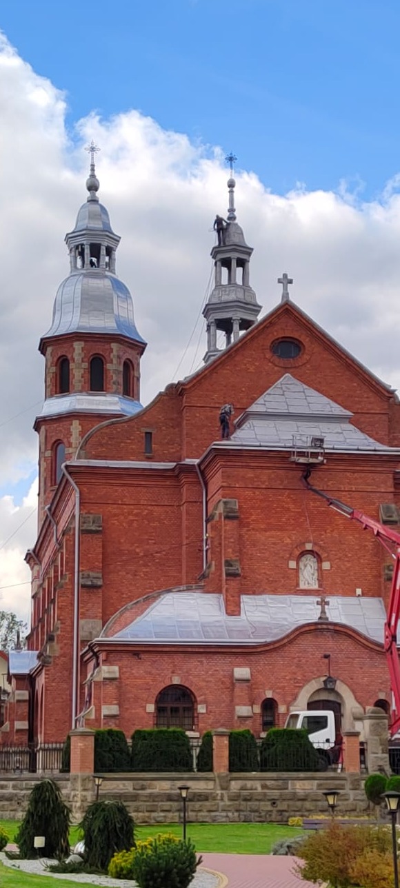 Malowanie kościoła Ołpiny