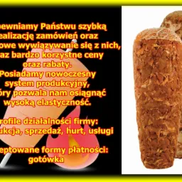 Dwa pionowe bloki z warstwami mięsa, jeden jasny, drugi ciemniejszy, na tle z tekstem reklamowym o szybkiej realizacji zamówień i akceptowanych formach płatności.