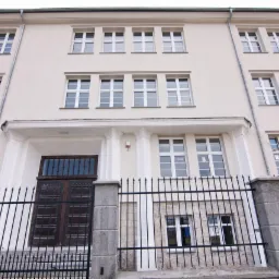 Wynajmę kawiarenkę (bufet) w budynku biurowym - Gliwice Sośnica