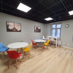 Kompleksowy remont z wyposażeniem biur i pomieszczeń socjalnych - Poznań