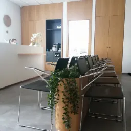 Hol wejściowy przychodni laserowej korekcji wzroku w Gdyni.