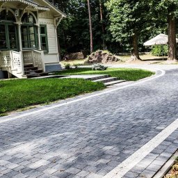 Układanie kostki brukowej Koluszki 3