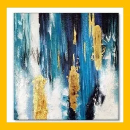 Abstrakcyjne malowidło w odcieniach błękitu, bieli i złota, przypominające wodospad, wykonane przez artystę z Lublina.