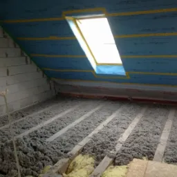Docieplenia poddaszy, podłóg na legarach