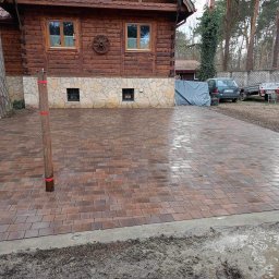 Układanie kostki brukowej Karczew 4