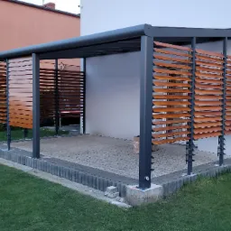 Zadaszenie tarasowe + ruchome żaluzje