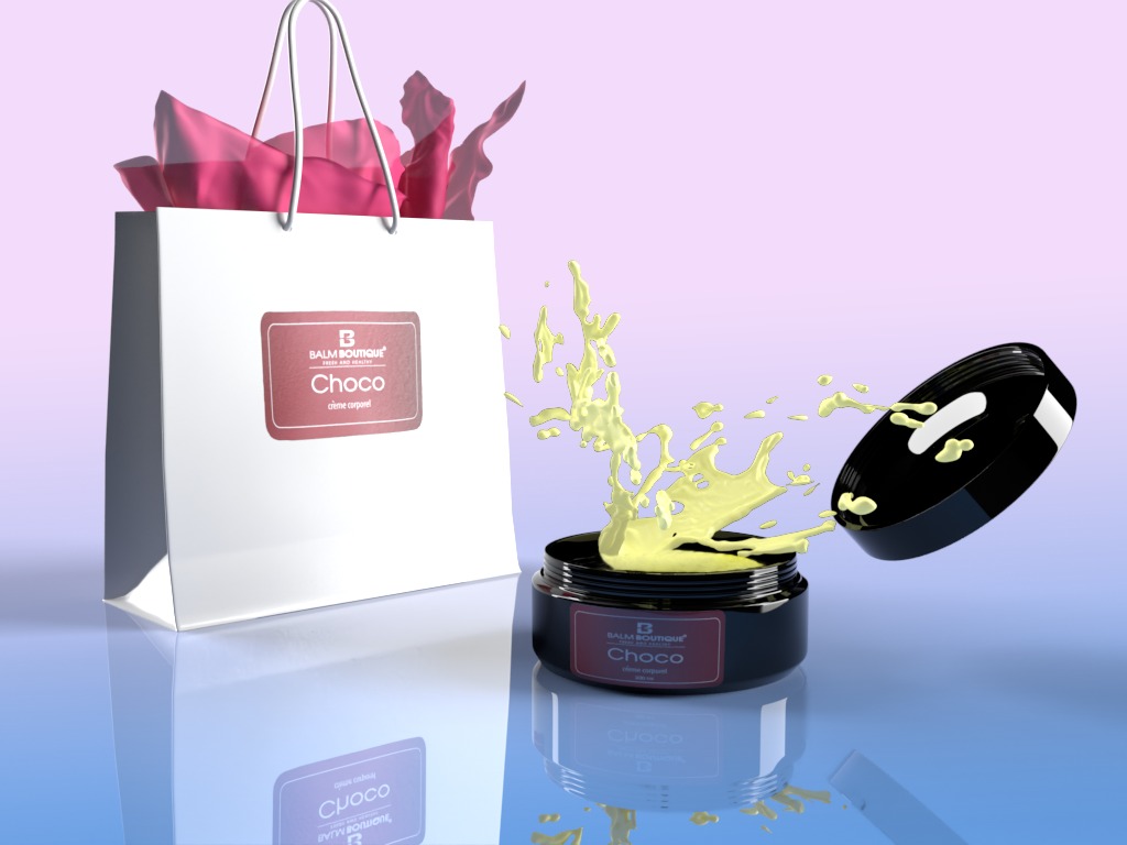 Czarny słoiczek z kremem 'Choco' marki Balm Boutique, z którego dynamicznie wylewa się jasnożółty krem, obok biała torba prezentowa z logo tej samej marki, całość na lustrzanym tle w odcieniach...