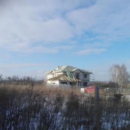 Dom jednorodzinny w Lublinie. Budowa stanu surowego otwartego z dachem
