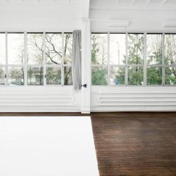 studio fotograficzne i filmowe do wynajęcia warszawa, cyklorama, wypożyczalnia broncolor, światło dzienne, daylight, studio na event szkolenie kurs press day pressday