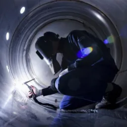 Usługi ślusarskie, spawalnicze, kowalstwo, budowa w metalu, antresoli, bram, krat, ogrodzeń,