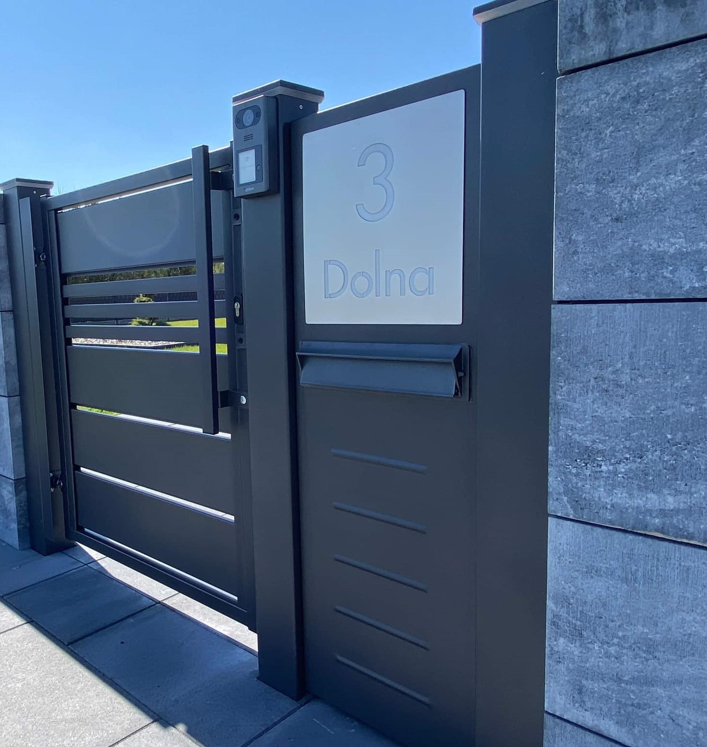 Słupek Multimedialny Centerbox