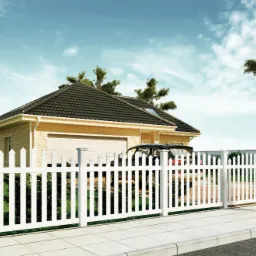 Jasny dom jednorodzinny z garażem i czarnym samochodem za białym płotem sztachetowym, kobieta biegnie chodnikiem wzdłuż ogrodzenia, wysokie sosny po bokach, błękitne niebo.