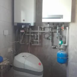 kotłownia z piecem kondensacyjnym gazowym