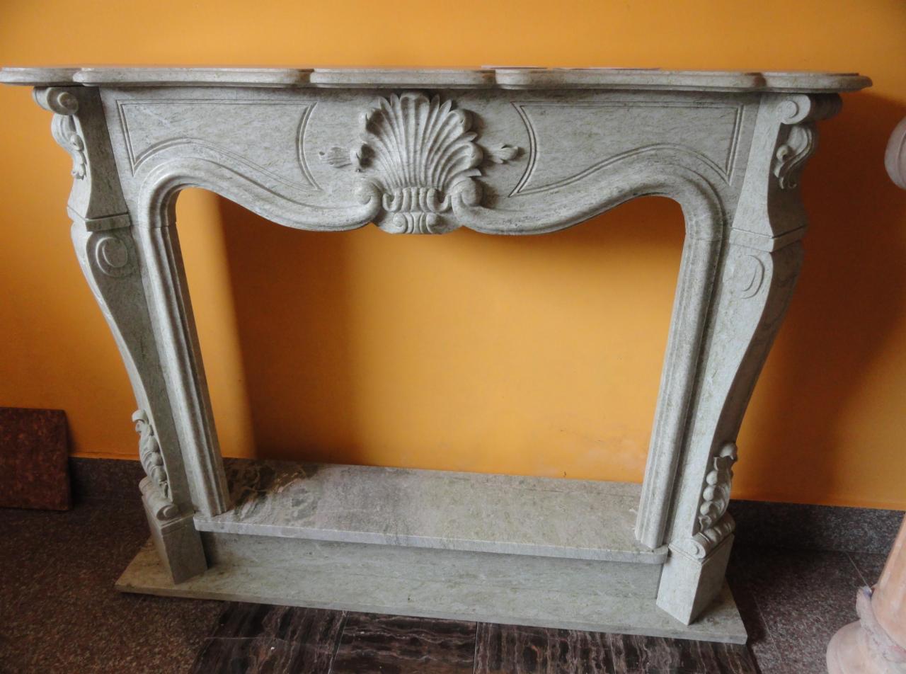 Portal kominkowy marmurowy