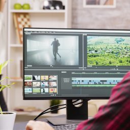 Montaż filmu – profesjonalna edycja wideo, postprodukcja filmowa oraz przygotowanie materiałów do internetu i emisji.
