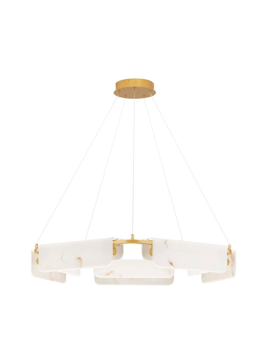 Nowoczesny, marmurowy żyrandol z elementami w kolorze złota, zawieszony na cienkich linkach, oświetlający przestrzeń subtelnym blaskiem.