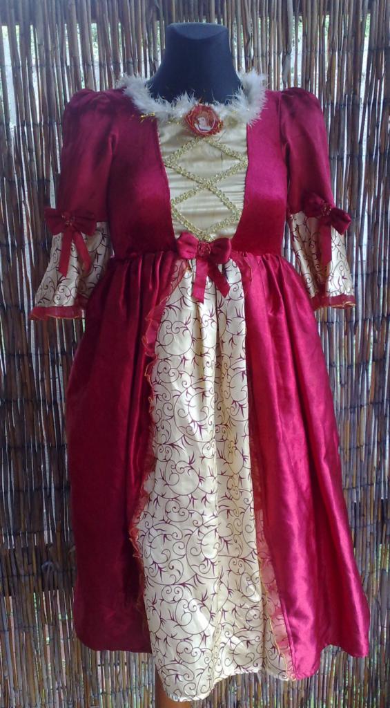 przebrania dla dzieci i dorosłych