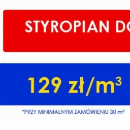 Paczka białego styropianu Izolbet Docieplenie Standard EPS50 z widocznym logo firmy i informacją o cenie 129 zł/m3 oraz darmowej dostawie przy zamówieniu minimum 30 m3, na reklamowym tle w kolorach...