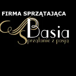 Eleganckie logo firmy sprzątającej 'Basia' na czarnym tle, z napisem 'Sprzątanie z pasją' w kolorze złotym.
