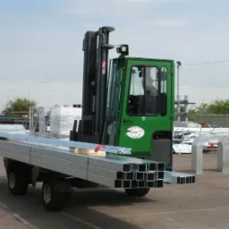 używany wózek wielokierunkowy Combilift