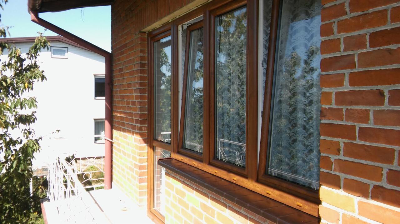 Okna Dobroplast Ovlo z parapetami aluminiowymi