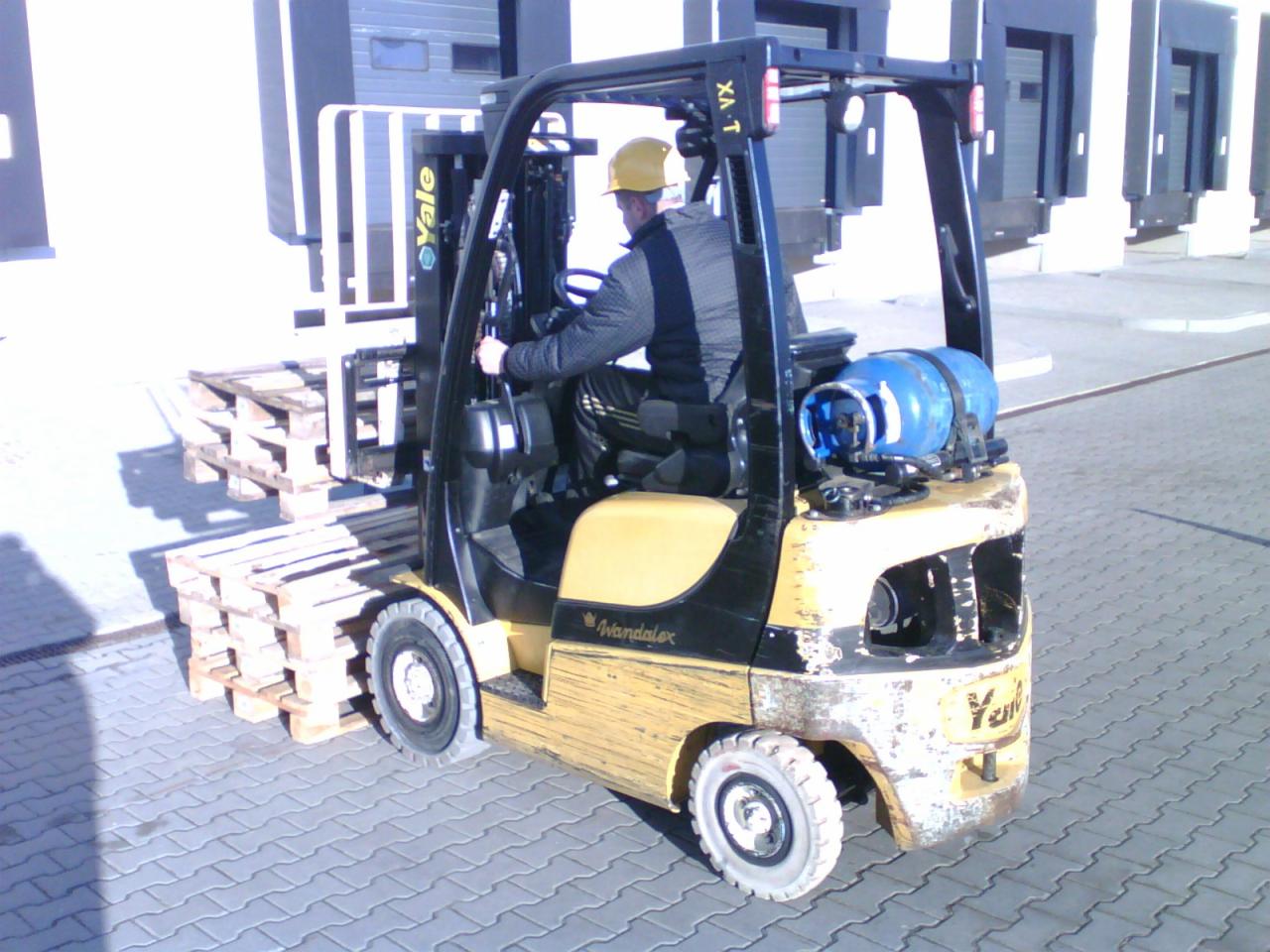 Wynajem wózków widłowych