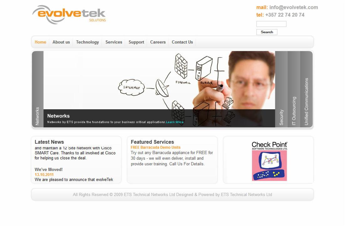 Strona internetowa firmy Evolvetek z rysunkami sieci komputerowej, serwera, firewalla i chmury internetowej, podkreślająca usługi IT outsourcingu i bezpieczeństwa.
