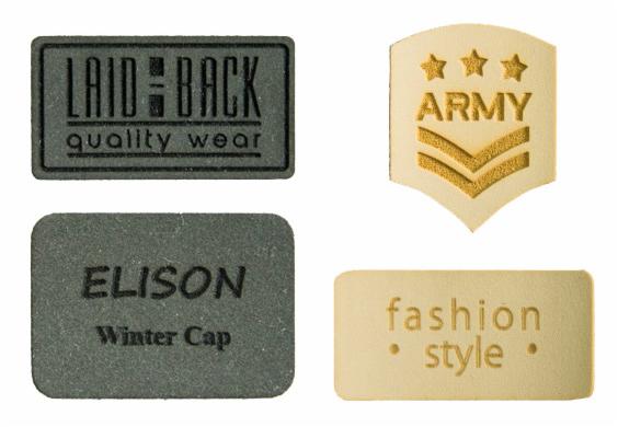 Cztery tekstylne naszywki z różnymi napisami: 'Laid Back', 'Elison Winter Cap', 'Army' i 'Fashion Style', ukazane na białym tle.
