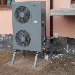 Budowa Ińsko ,POMPA HEWALEX powietrze-woda