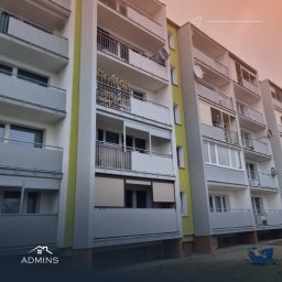 Kompleksowy remont balkonów. Odnowienie elewacji budynku.