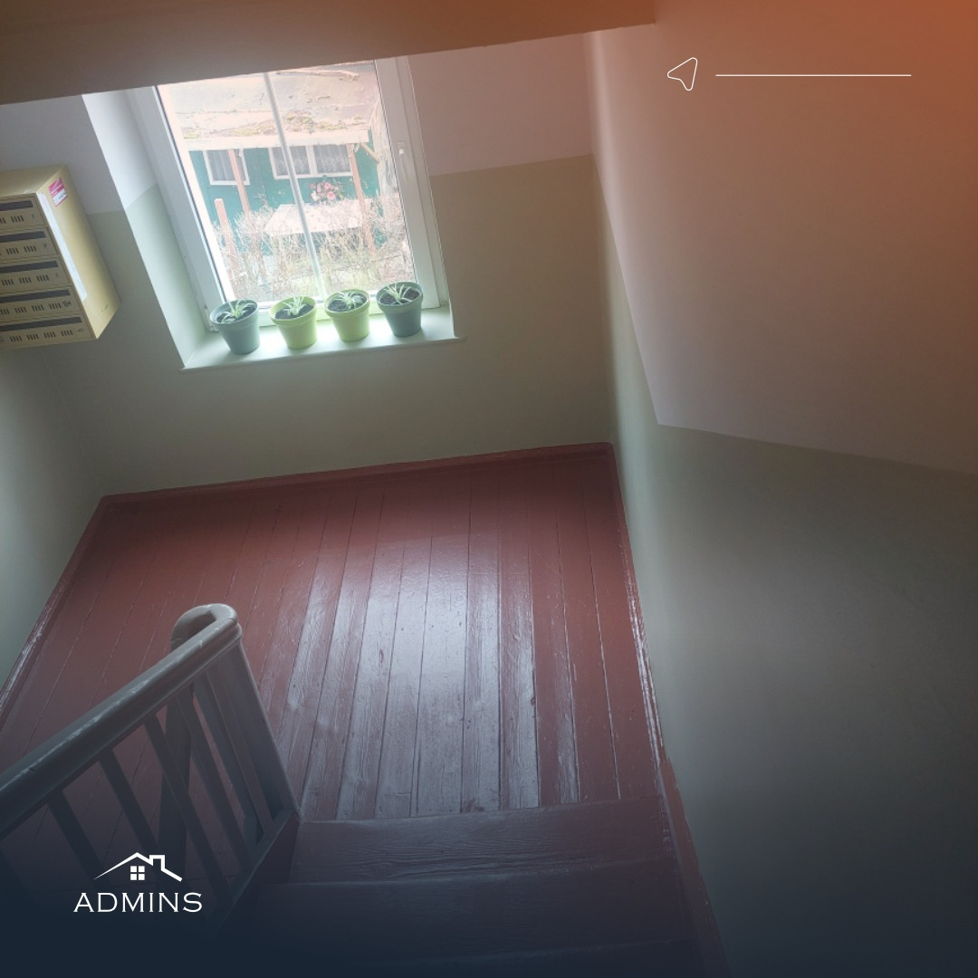 Remont klatki w zabytkowej kamienicy.