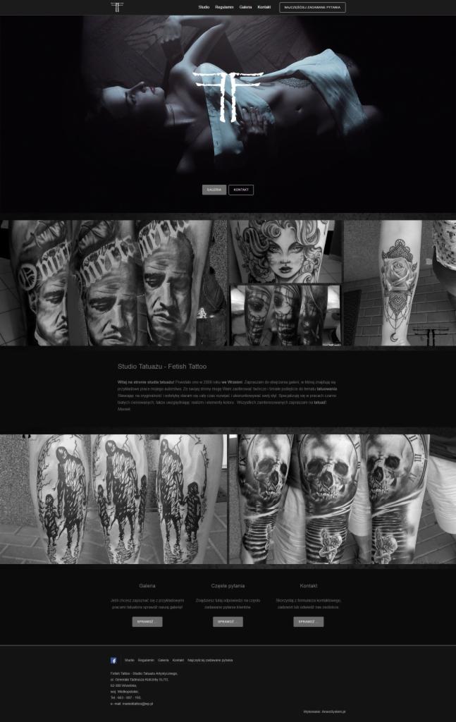 Strona internetowa studia tatuażu 'Fetish Tattoo' z galerią zdjęć tatuaży w czerni i bieli, prezentująca różnorodne style i motywy, w tym portrety, sceny i czaszki.