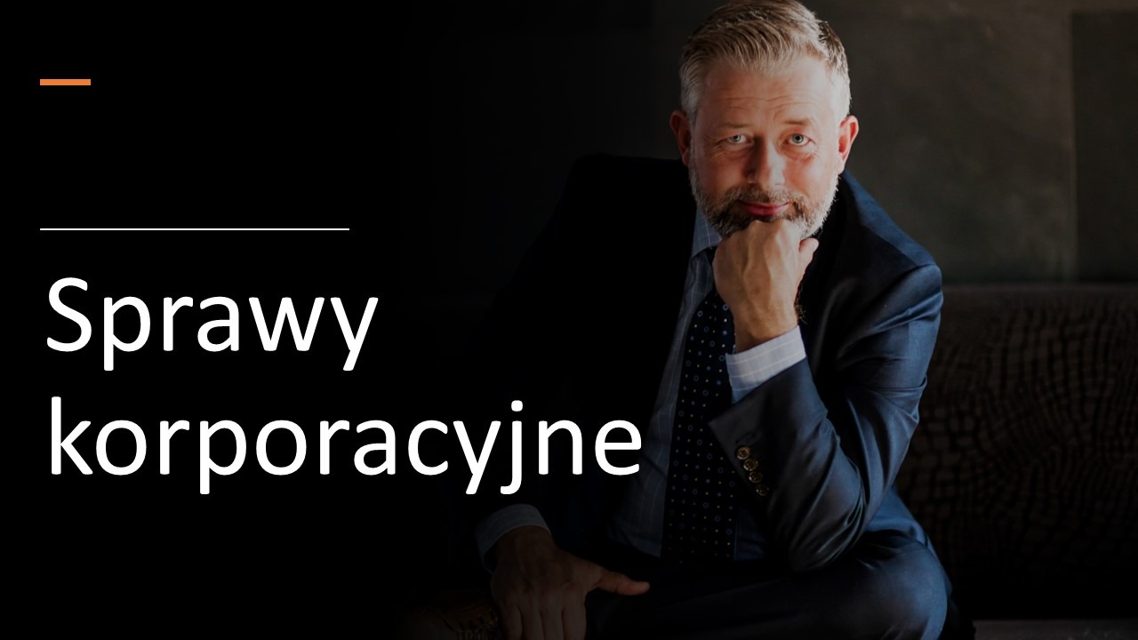 Portret mężczyzny w garniturze, z brodą, oparty podbródek na dłoni, tekst 'Sprawy korporacyjne' w lewym dolnym rogu.