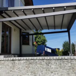 Pergola z otwieranym dachem