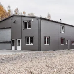 hala produkcyjno-biurowa