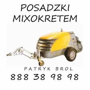 Agregat do posadzek Mixokret z żółtą obudową, widoczny z boku na białym tle. Pod spodem napis Patryk Brol i numer telefonu.