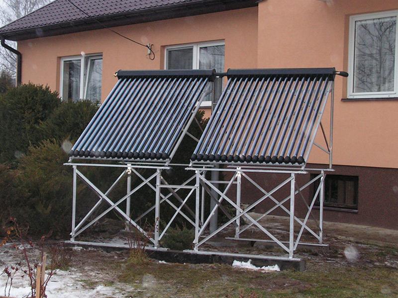 Na stelażu chromo-nikiel, ogród