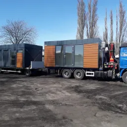 transport kontenerów socjalnych, kiosków