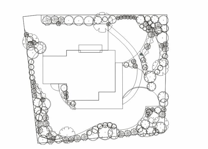 Schemat zagospodarowania terenu: plan domu z ogrodem, widok z góry, zarys drzew i ścieżek. Białe tło, czarne linie. Rzut z góry.