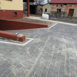 Układanie kostki brukowej Udanin 4