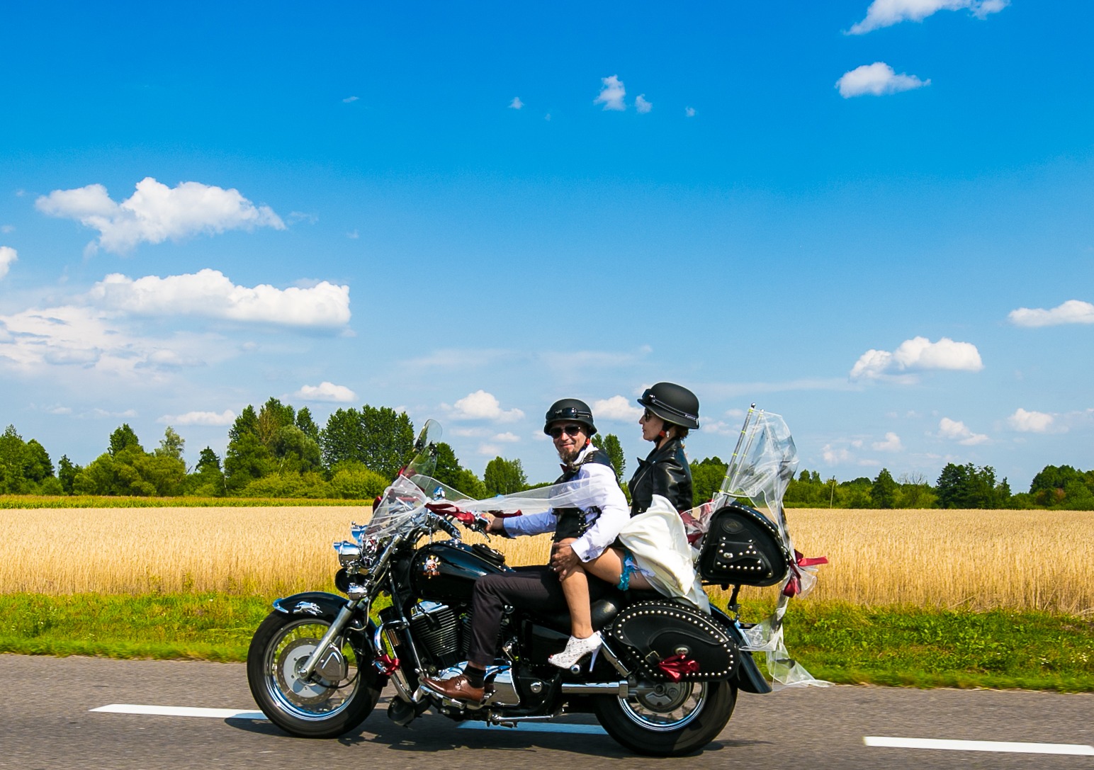 VIDEO FOTO ROBERT kamerzysta i fotograf Warszawa Ostrołęka Ostrów Mazowiecka