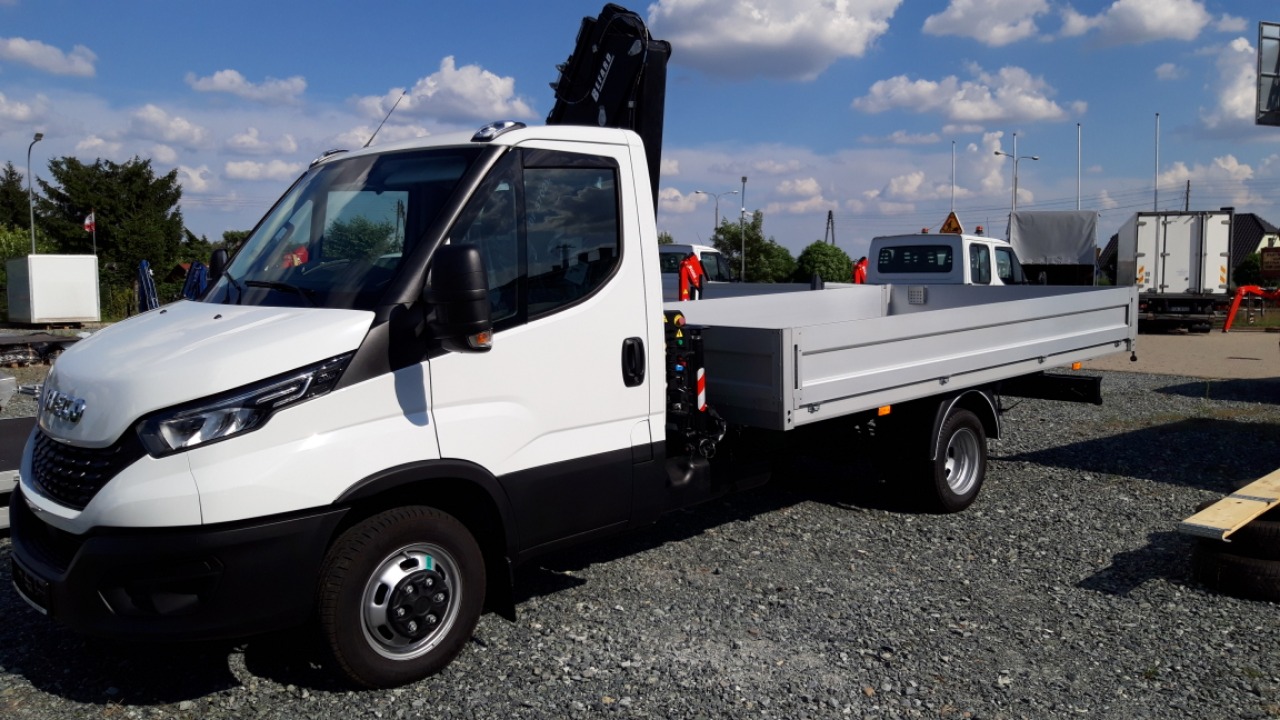 HDS, zabudowy typu wywrotka, skrzynia, plandeka, chłodnia. Nowe podwozia IVECO DAILY 3.5- 7.2 i wyżej .