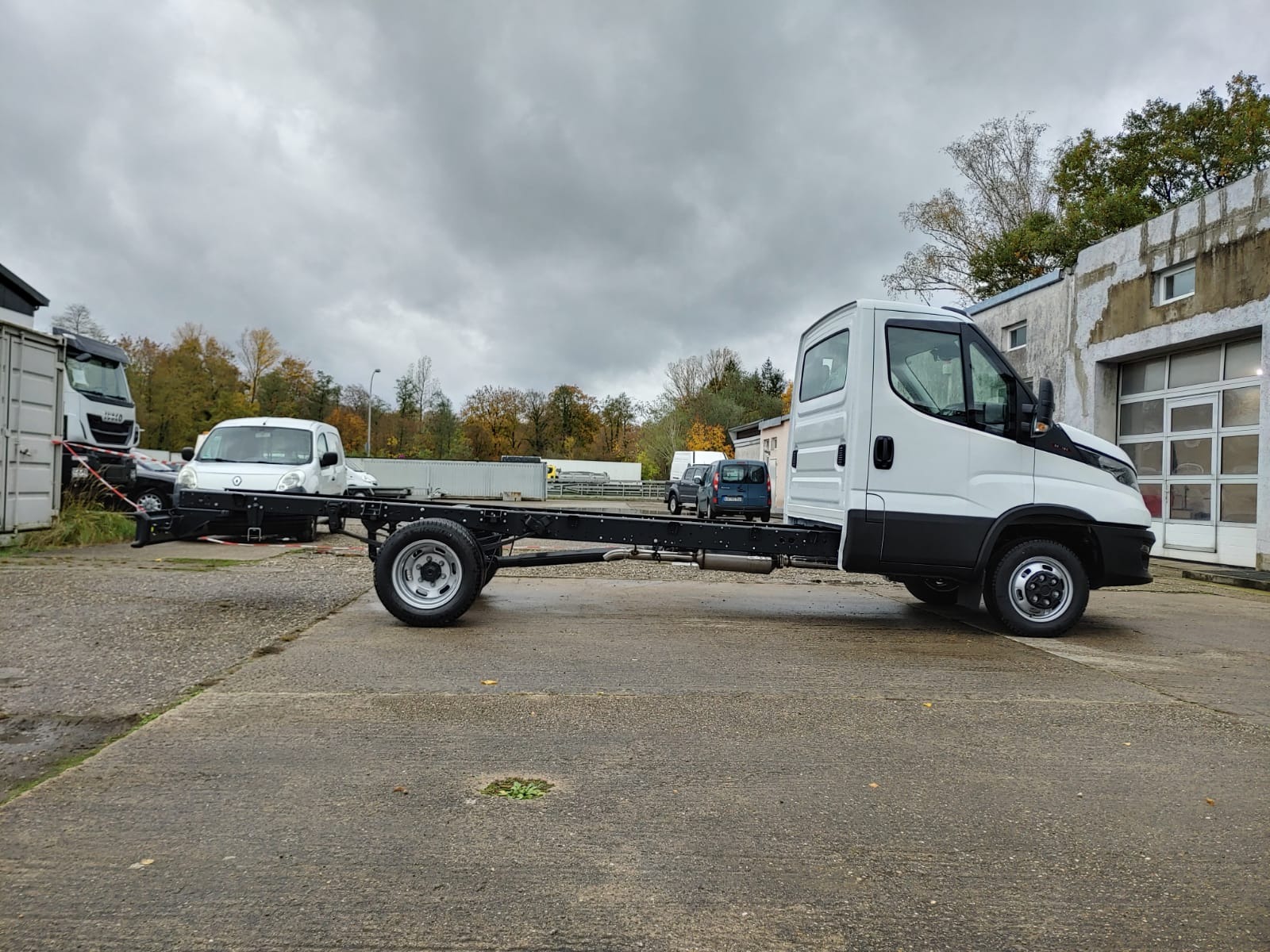 Nowe podwozia IVECO DAILY na zamówienie.